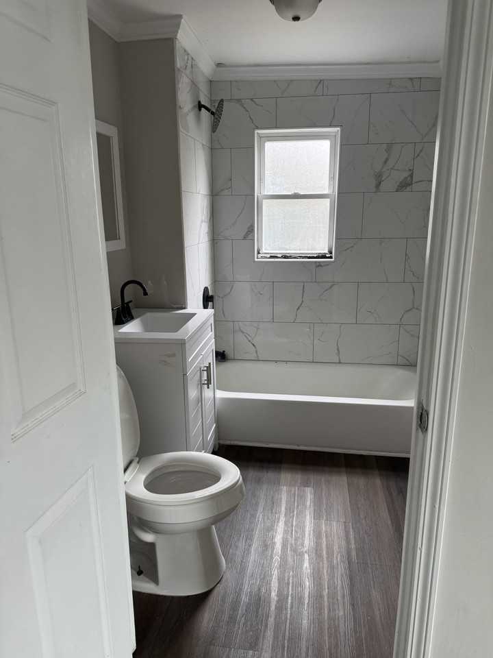 57 Corban Avenue Southwest #C - Photo 3 of 7