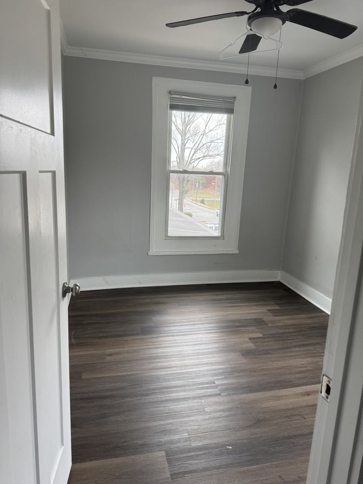 57 Corban Avenue Southwest #C - Photo 4 of 7