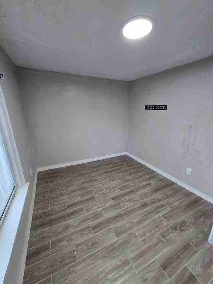 15820 Nw 39th Ct #NA - Photo 3 of 8