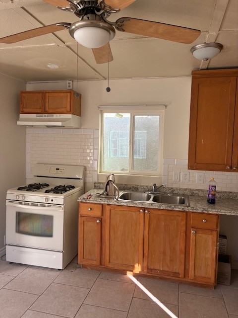 1827 Mentone Blvd #A - Photo 2 of 13