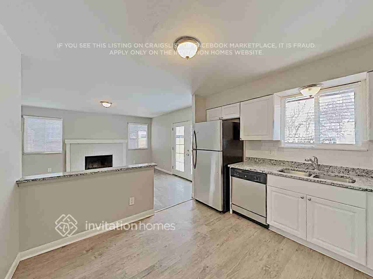 10641 W 102nd Pl - Photo 7 of 18