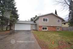 11932 Pennsylvania Avenue North - Photo 1 of 1