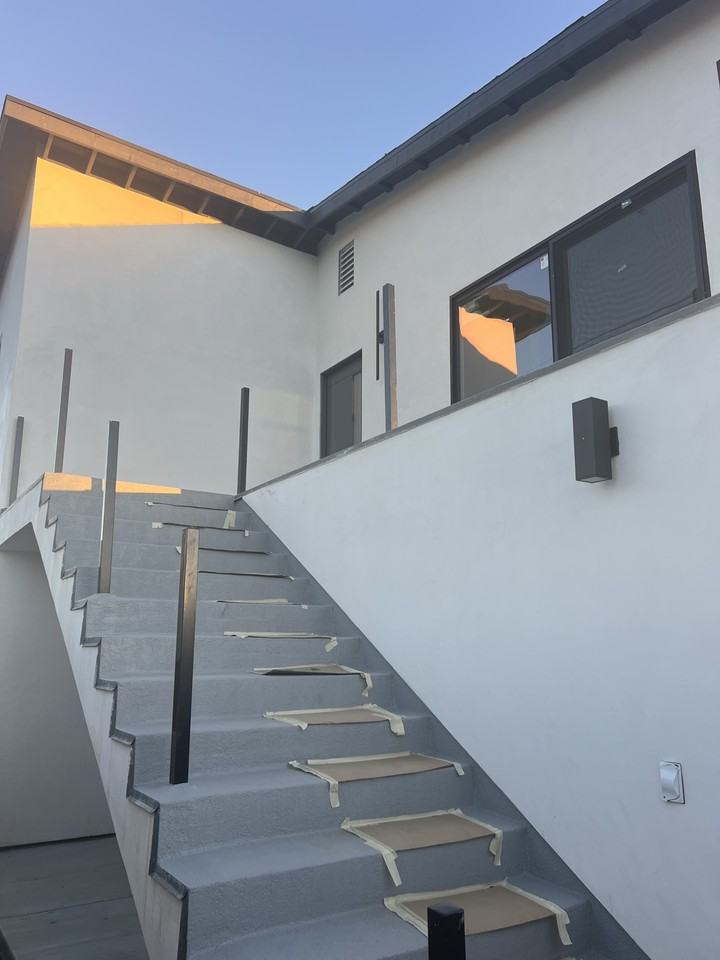 7538 Cozycroft Avenue #NA - Photo 2 of 18