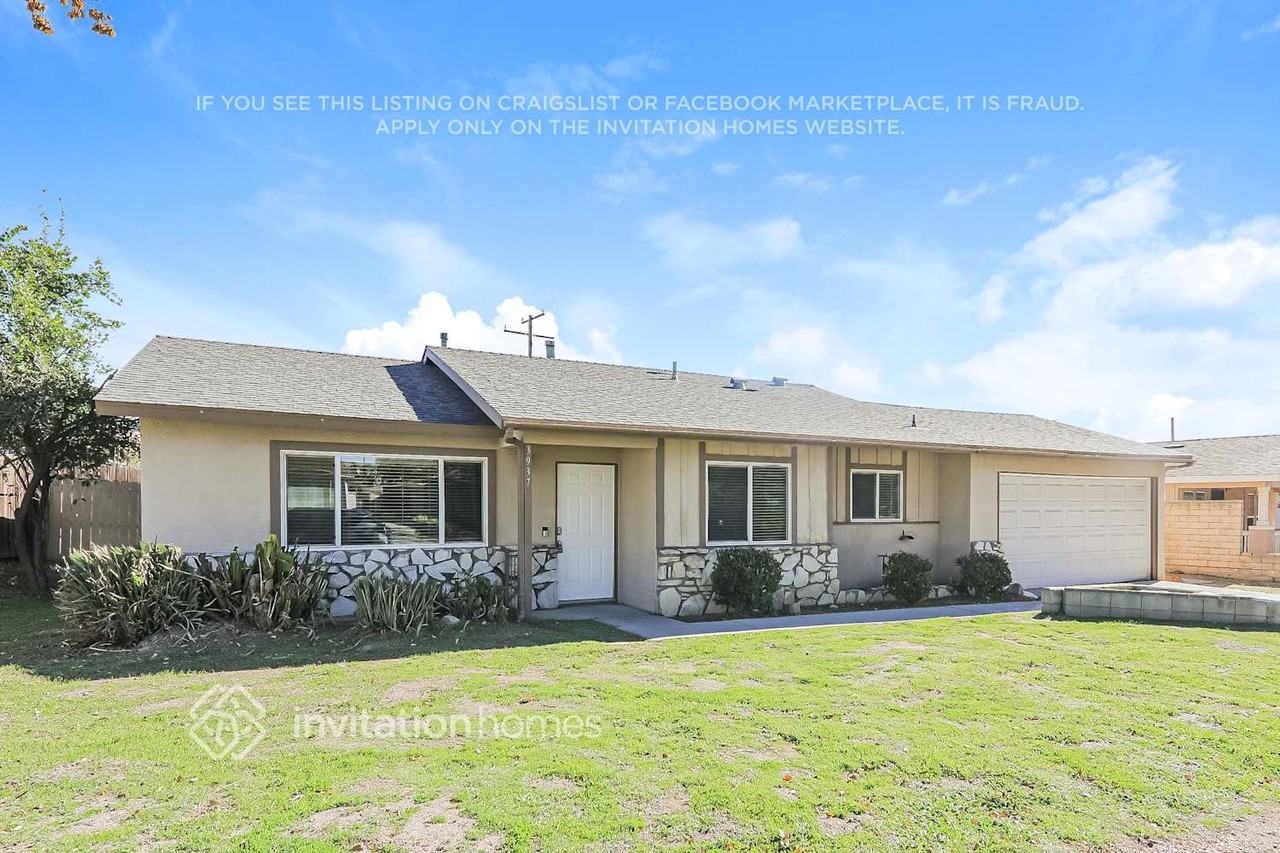 3937 North Golden Avenue - Photo 3 of 17