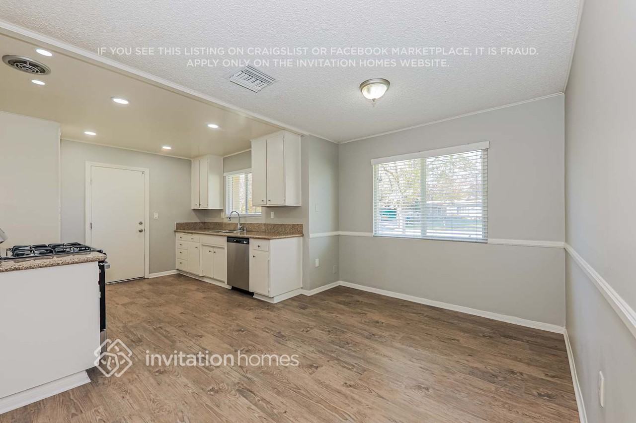 3937 North Golden Avenue - Photo 6 of 17