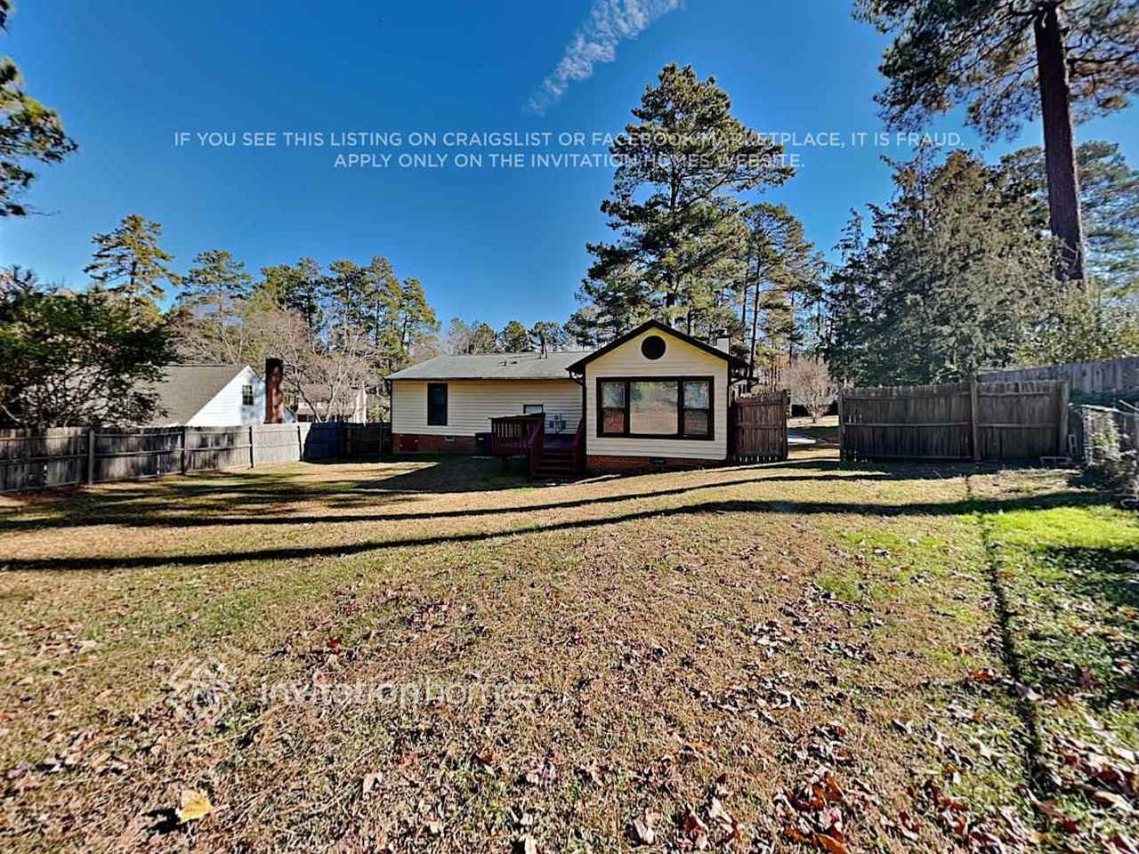 3318 Courtland Dr - Photo 3 of 4