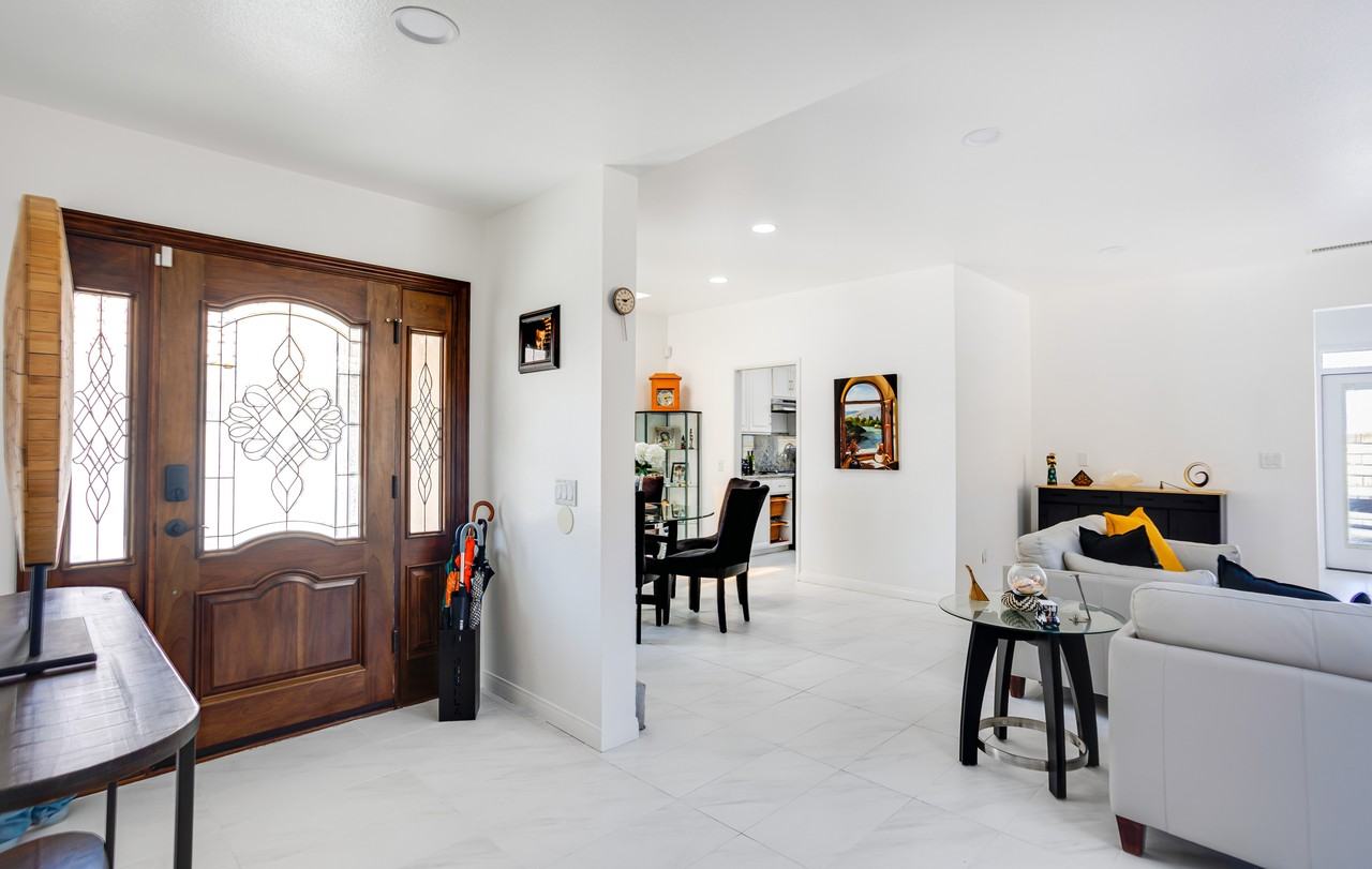 56 Mardi Gras Road #1 - Photo 4 of 10