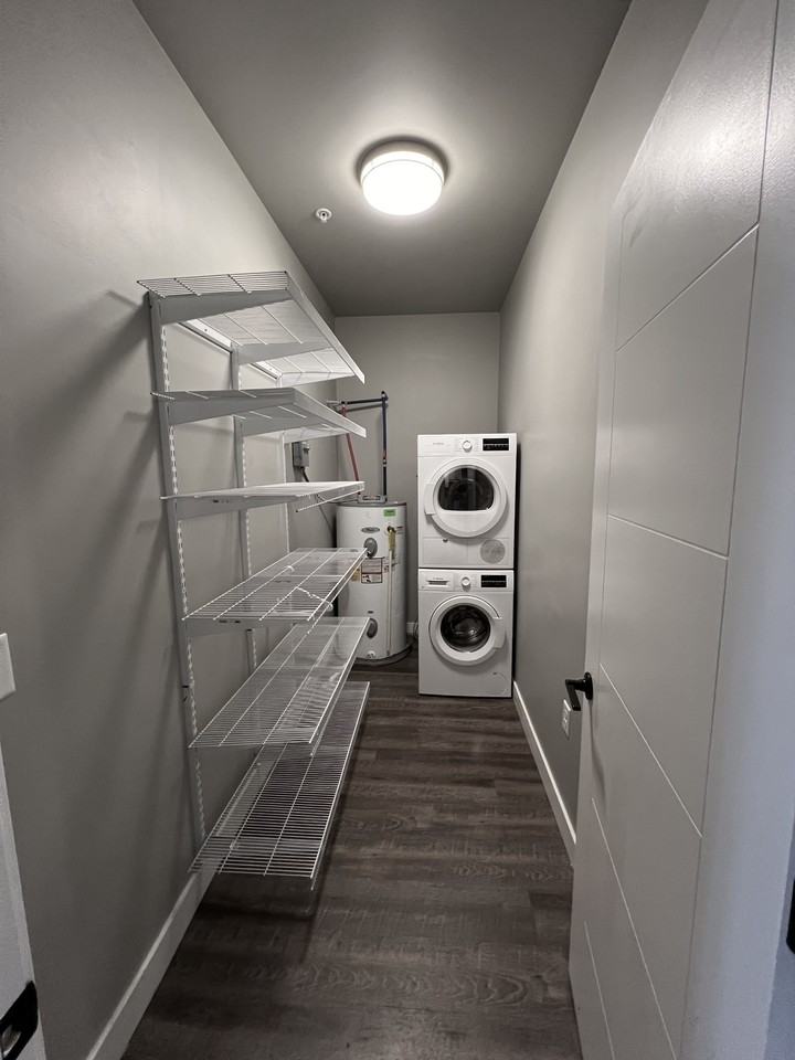 157 S. Kalamazoo MallSuite 207 #207MODELH - Photo 4 of 27