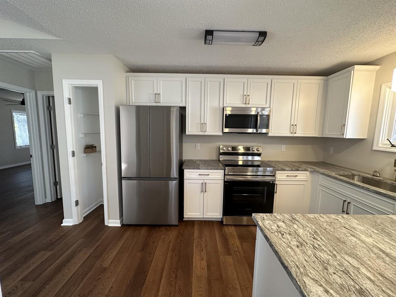 211 Forest Oaks Dr #1 - Photo 2 of 16