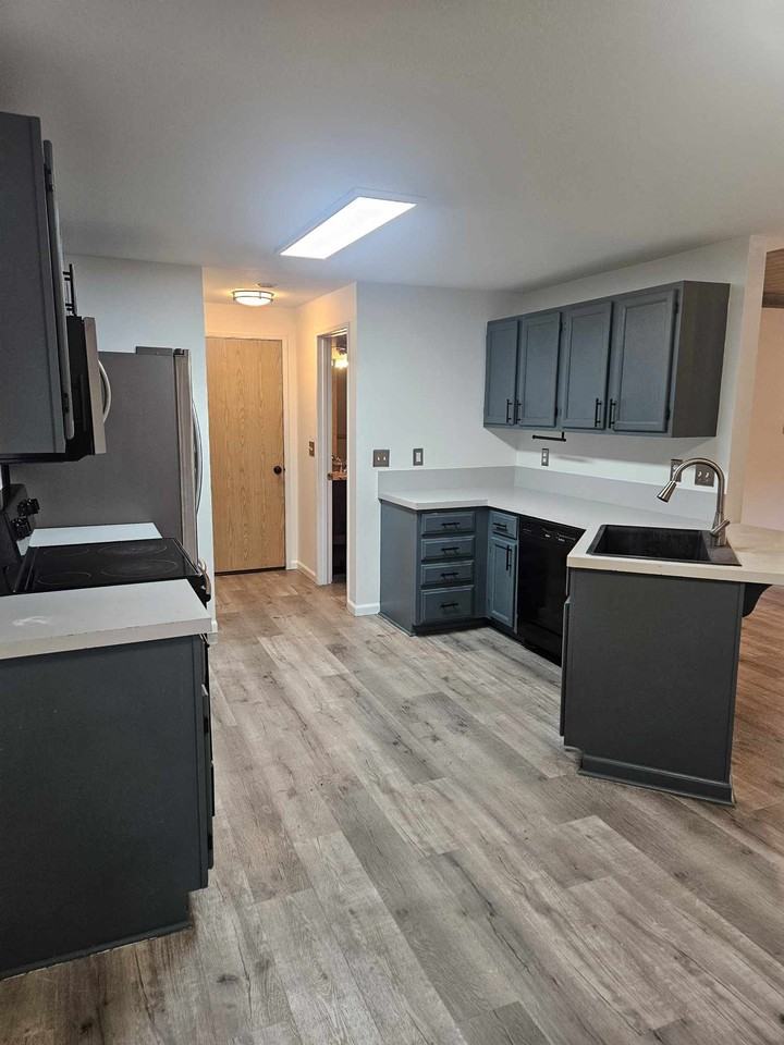 5606 29th Court Southeast #1 - Photo 6 of 19