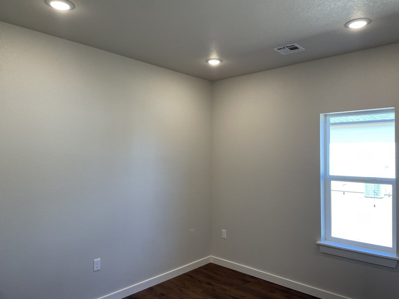 428 Smokey Ave #1 - Photo 2 of 13