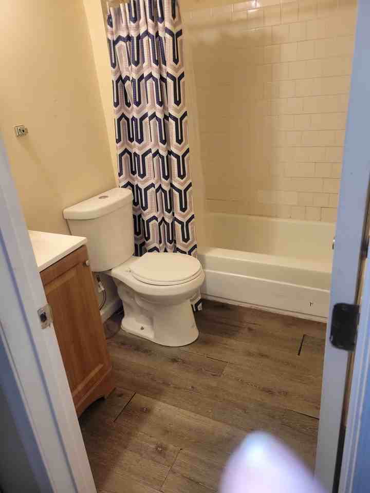 5028 Denmore Avenue #5028-1A - Photo 5 of 10