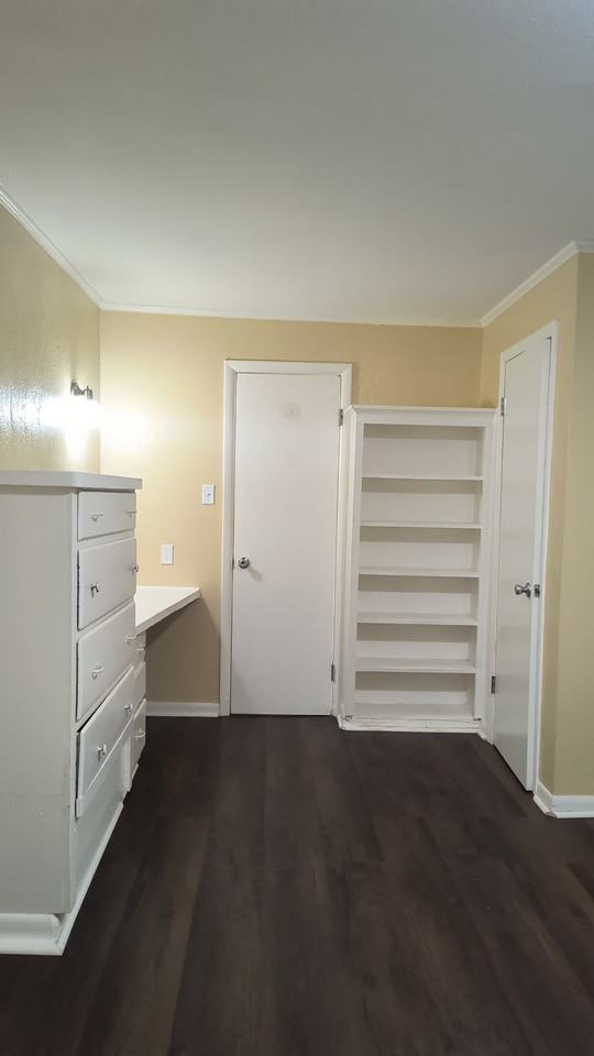 1918 West 14th Avenue #1918 - Photo 7 of 12