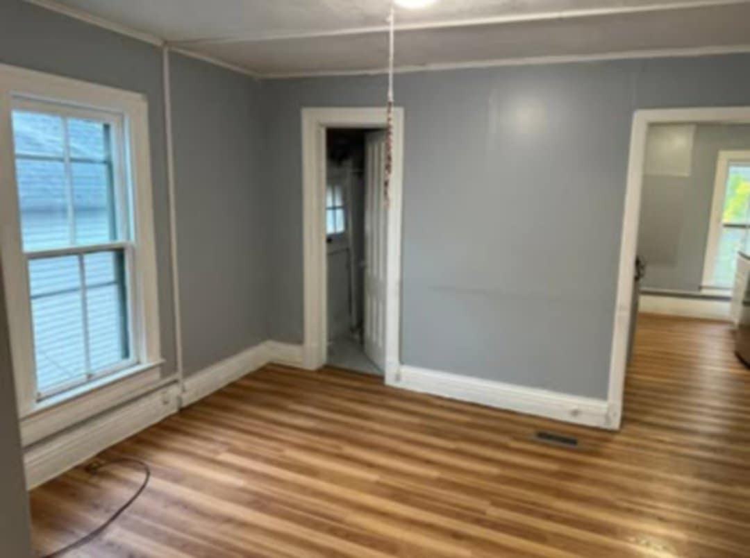 435 South Meadow Street - Photo 4 of 10