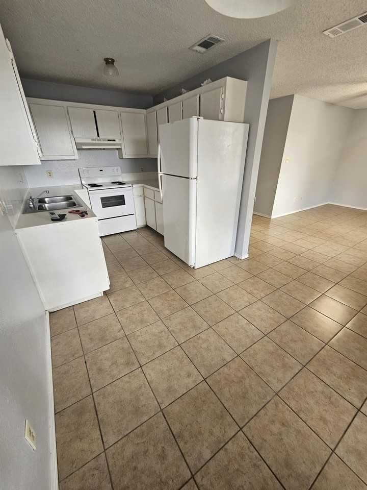 7 #A7 - Photo 2 of 5