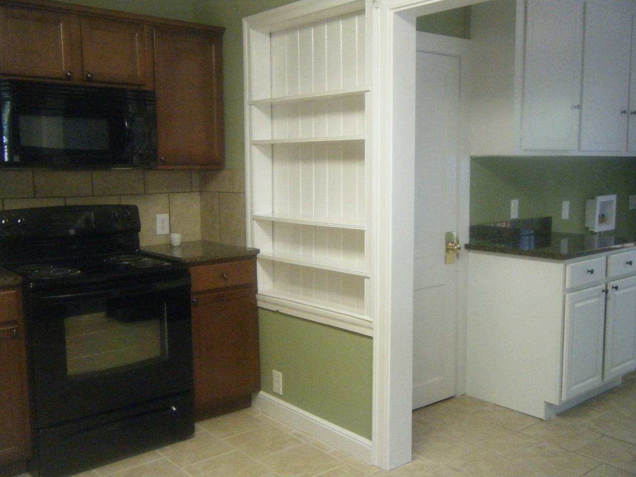 1409 Gregg Ave #1 - Photo 3 of 5