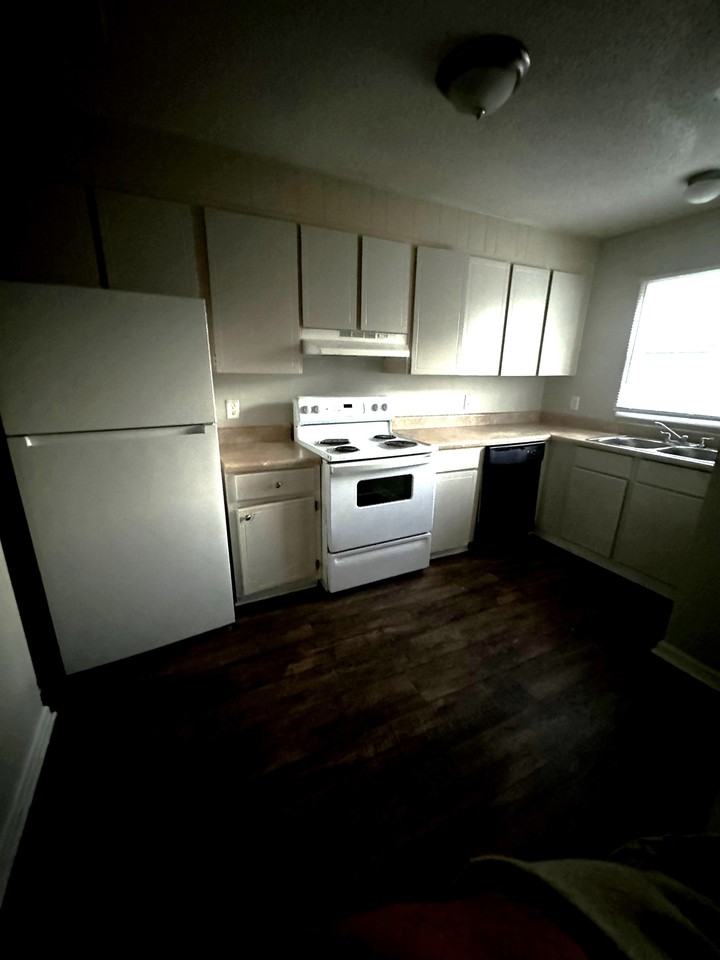 1958 Clinton Rd #58B - Photo 4 of 13