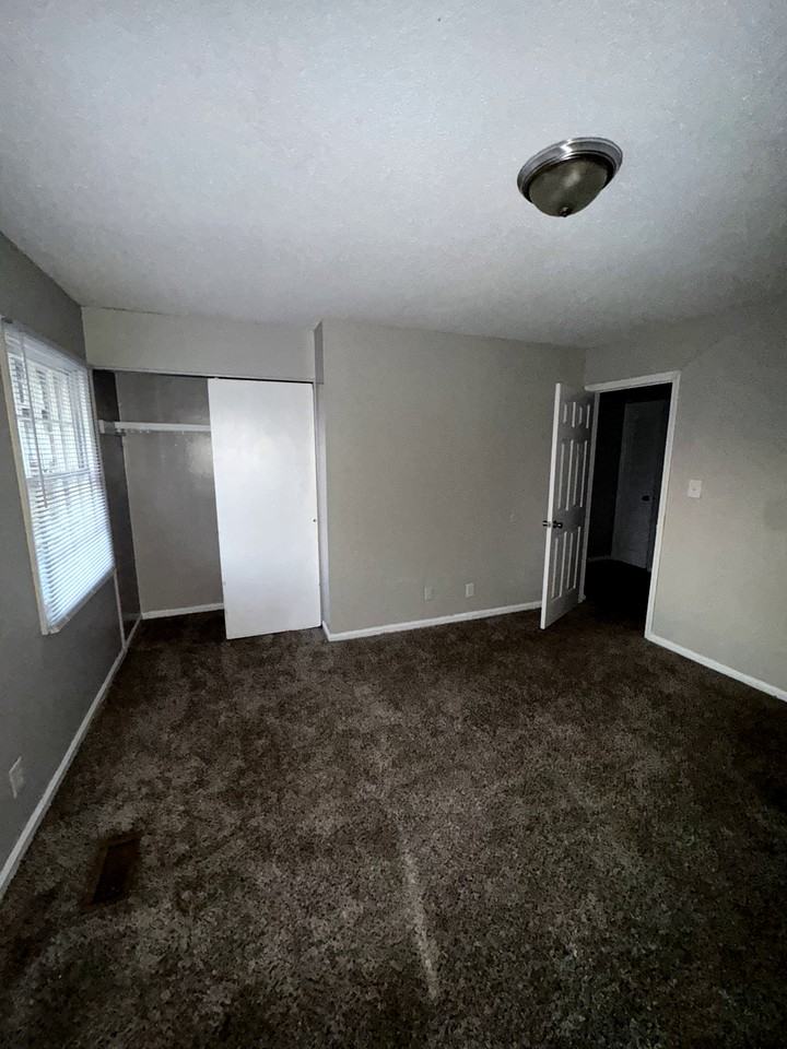 1958 Clinton Rd #58B - Photo 7 of 13