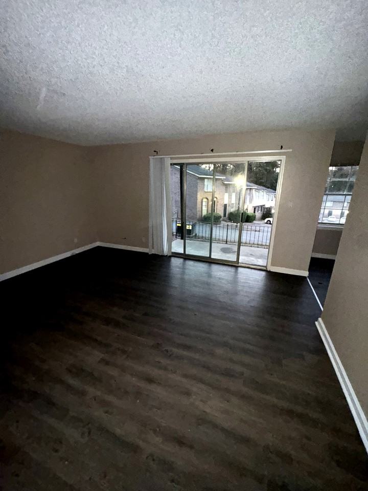 1964 Clinton Rd #64E - Photo 2 of 10