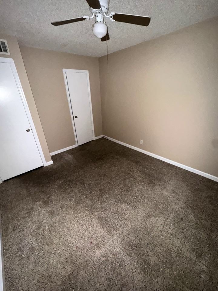 1964 Clinton Rd #64E - Photo 7 of 9