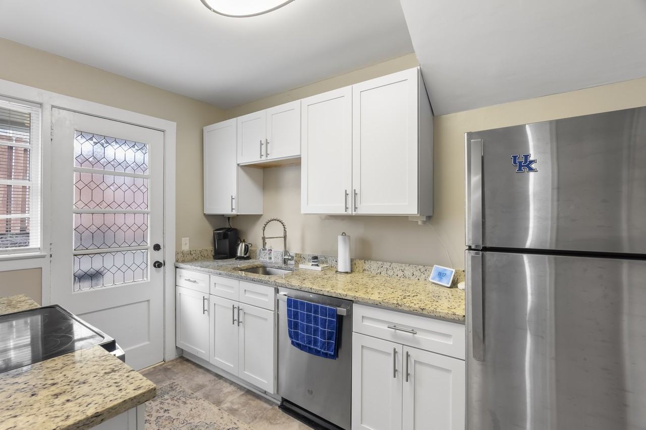 527 Saluda Avenue #527-1 - Photo 2 of 24