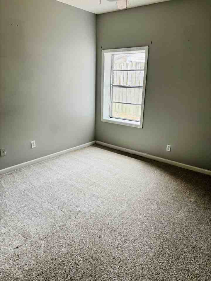 645 Dawson Rd #1 - Photo 6 of 10