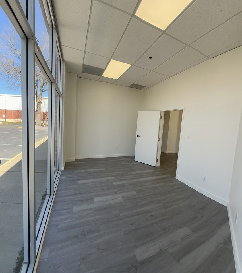 2101 Main Street #A - Photo 5 of 14