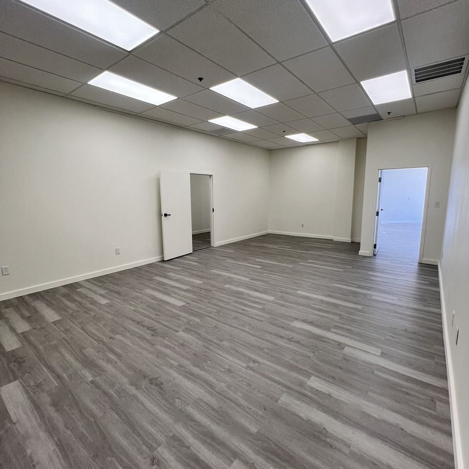 2101 Main Street #A - Photo 7 of 14