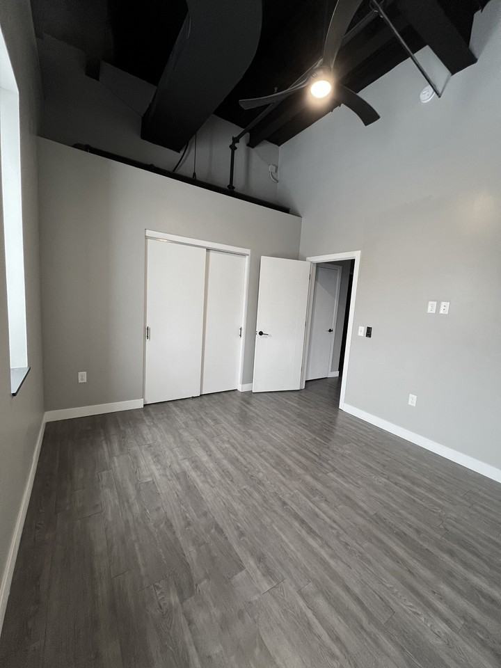 157 S. Kalamazoo MallSuite 404 #404MODELD - Photo 3 of 19