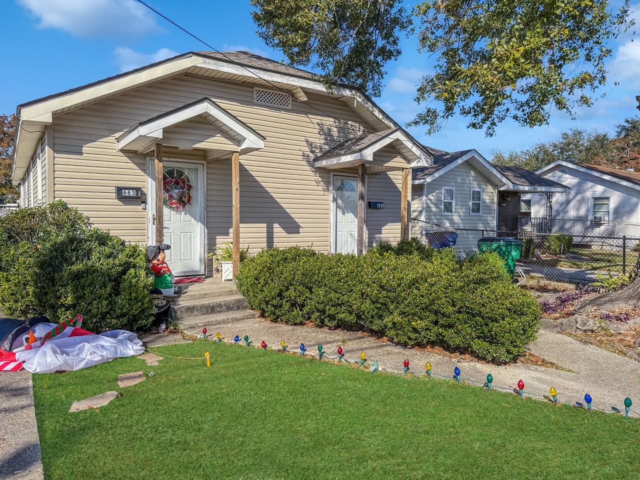 661 Victory Dr #1 - Photo 2 of 16