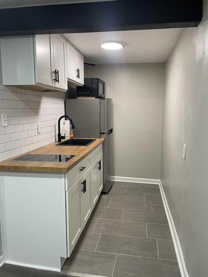 4232 Virginia Avenue #1