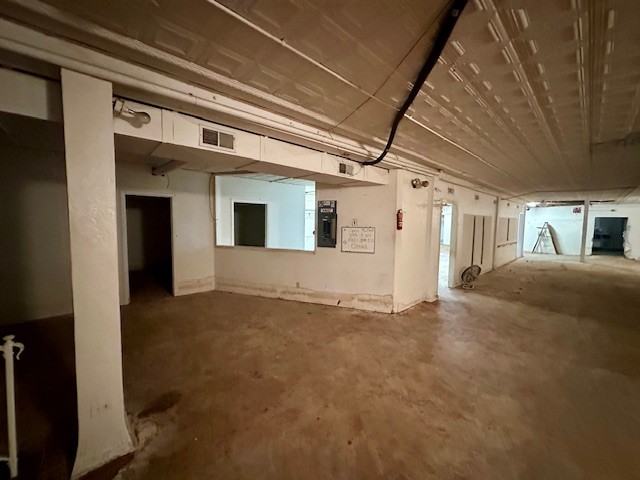 127 East Lincoln Avenue - Photo 2 of 5