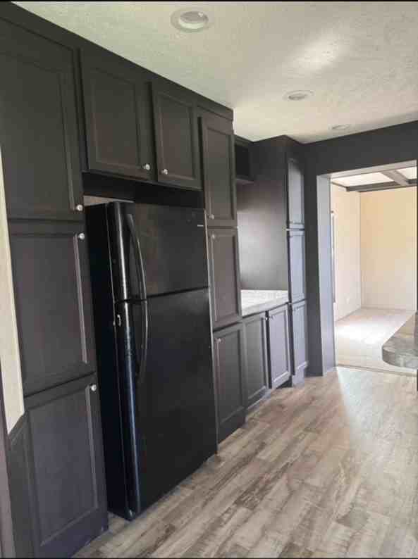 6735 Highway 90 E - Photo 2 of 9