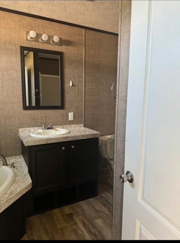 6735 Highway 90 E - Photo 5 of 9