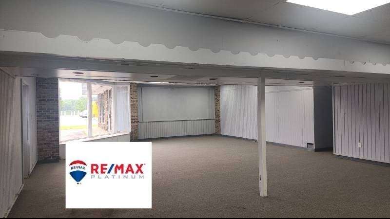 3014 South Olive Street #3014 - Photo 2 of 9