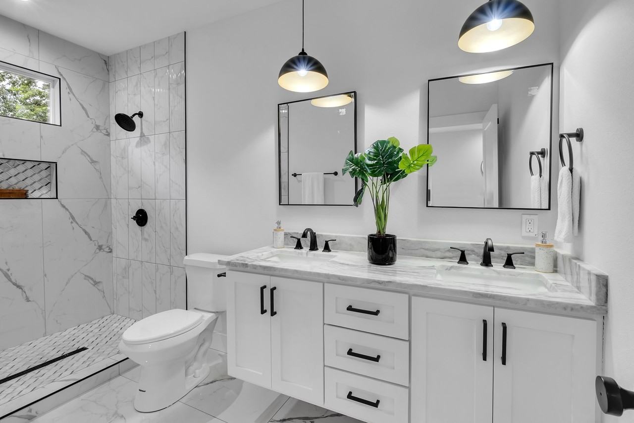 1152 N Boston Ave #1 - Photo 7 of 9