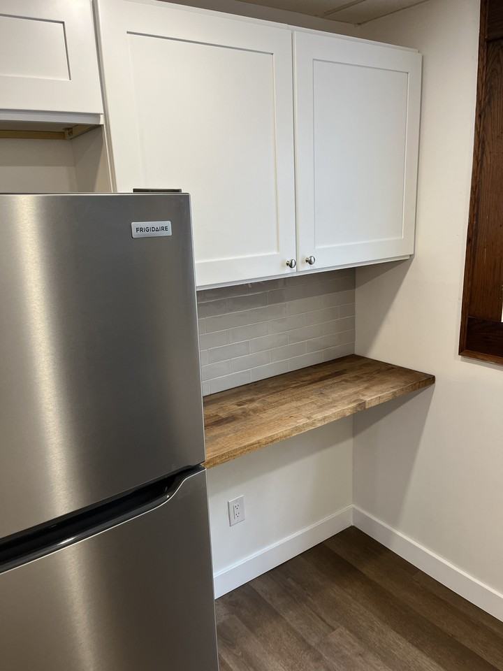 321 Waitman St #321B - Photo 4 of 45