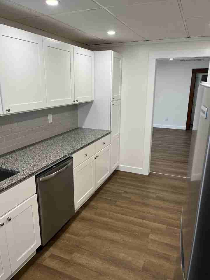 321 Waitman St #321B - Photo 6 of 45