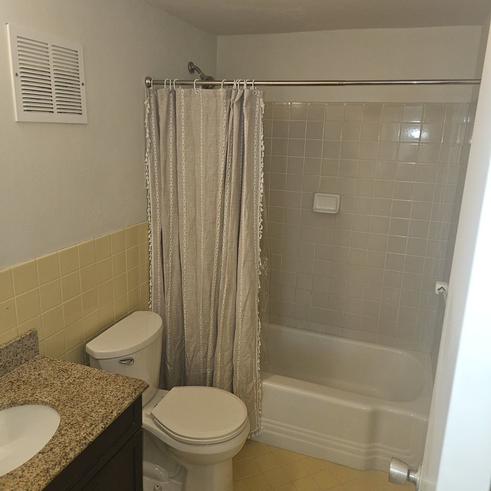 2965 Pharr Court S Northwest #211 - Photo 5 of 13