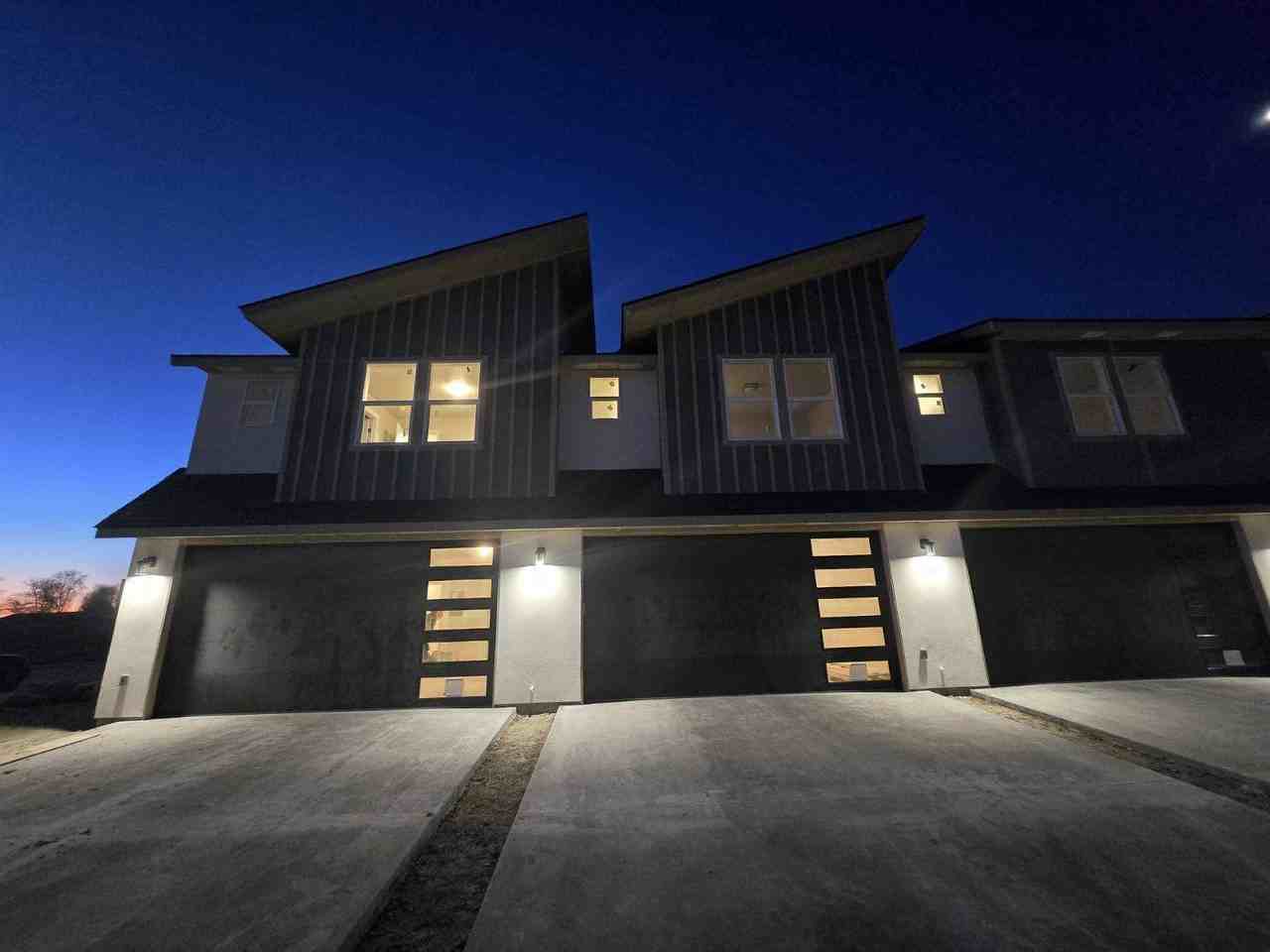 5104 Range Ln - Photo 2 of 3