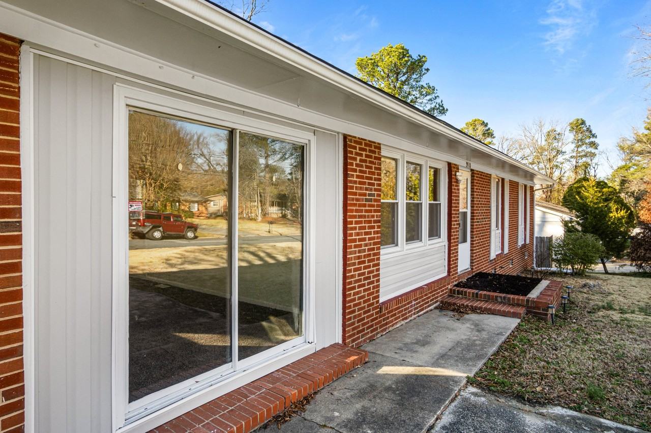 2910 Kanewood Dr #1 - Photo 3 of 45