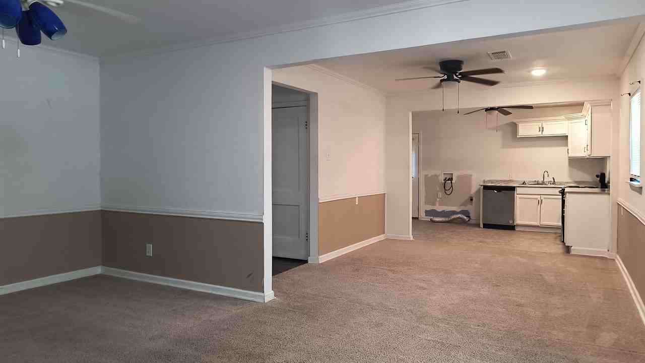 1602 West 24th Avenue #1 - Photo 5 of 14