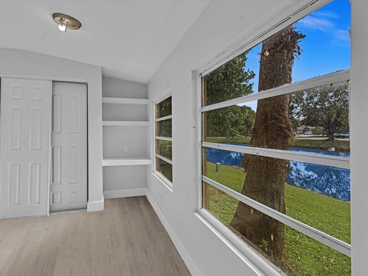 3571 Northwest 95th Terrace #1 - Photo 4 of 11