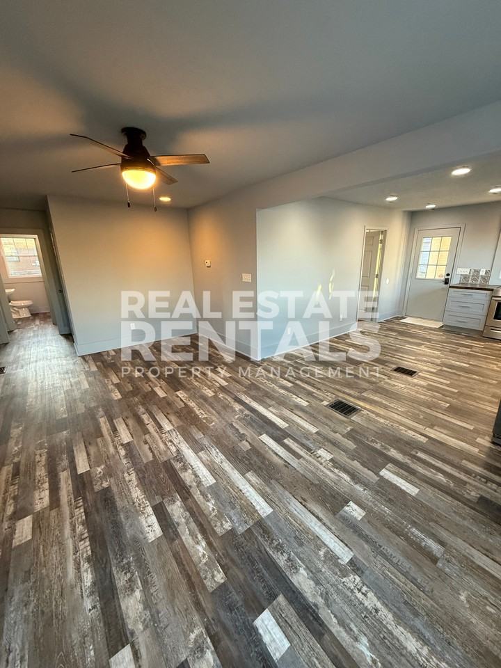 310 Mountain Street Northwest #432-1 - Photo 7 of 19