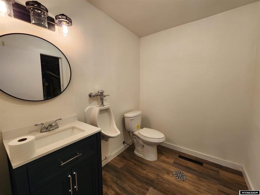 1445 South Poplar Street #1 - Photo 4 of 15