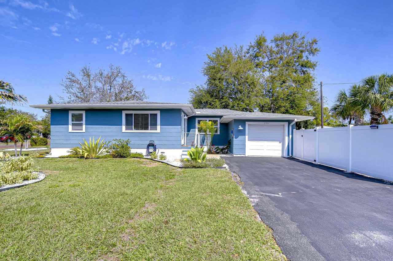 1922 55th St S #1 - Photo 2 of 20