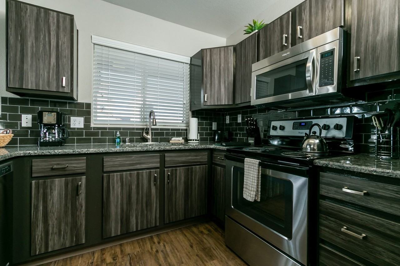 6000 6000 Cortaderia ST NE - 1713Altezza High Desert Apartments #1713 - Photo 5 of 18