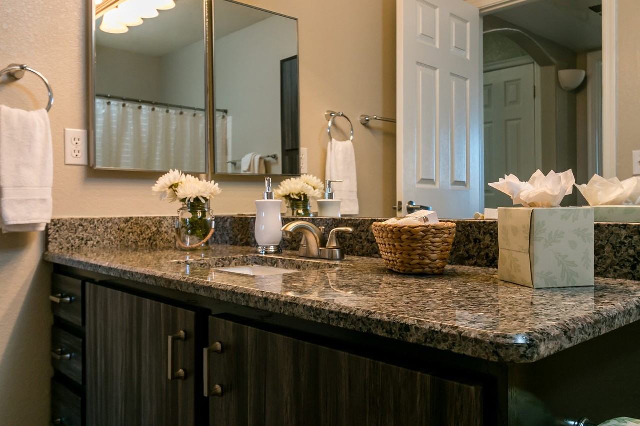 6000 6000 Cortaderia ST NE - 1713Altezza High Desert Apartments #1713 - Photo 7 of 18