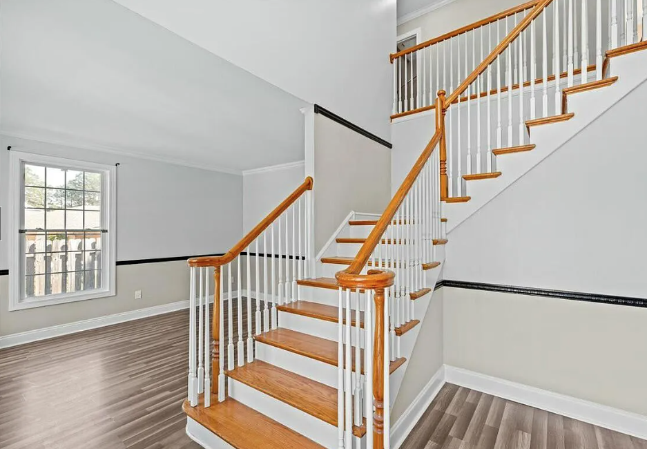 117 Santa Barbara Avenue #1 - Photo 4 of 50