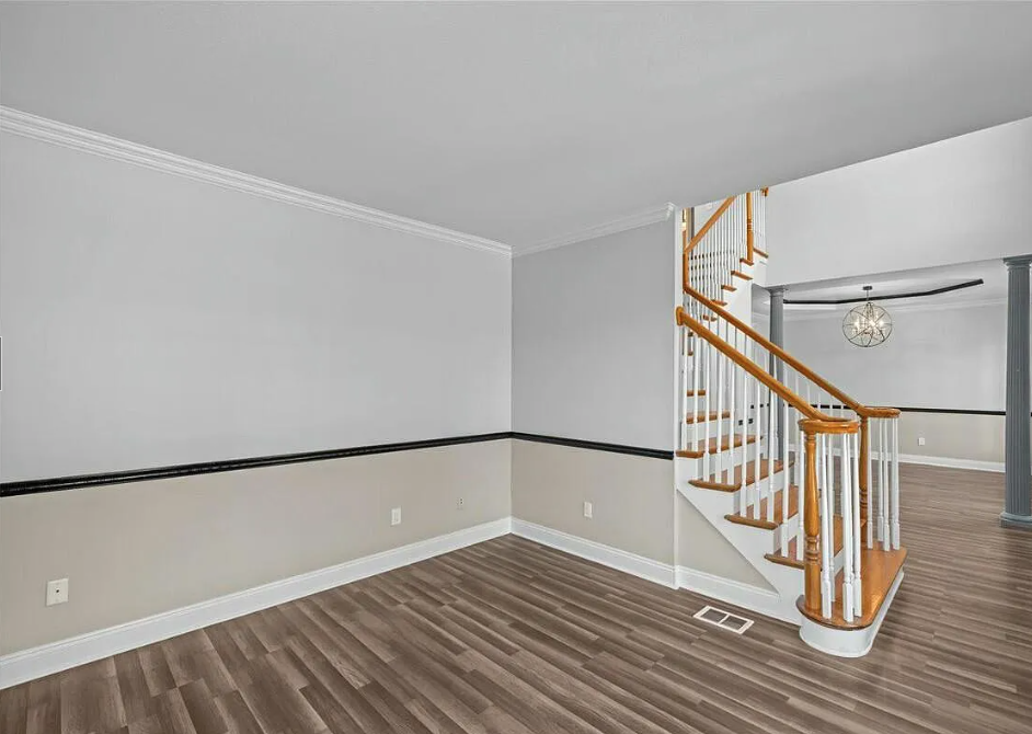 117 Santa Barbara Avenue #1 - Photo 5 of 50